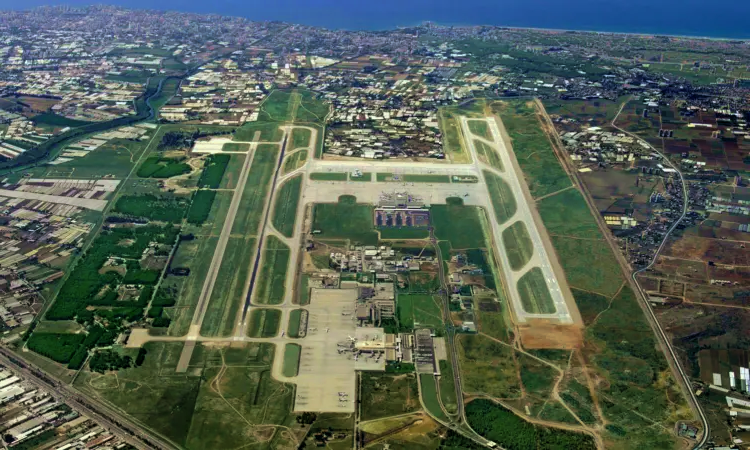 Aeroporto di Antalya