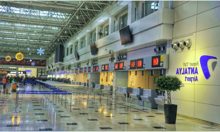 Aeroporto di Antalya