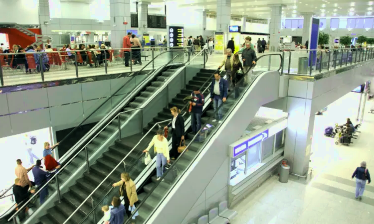 Aeroporto Nikola Tesla di Belgrado