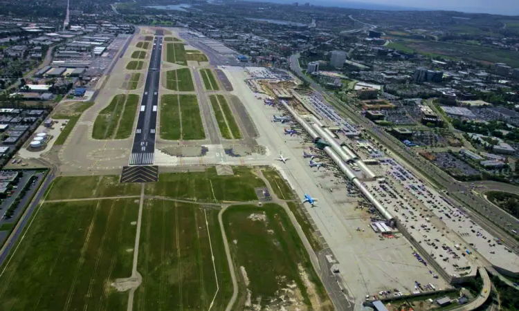 Aeroporto Yeager