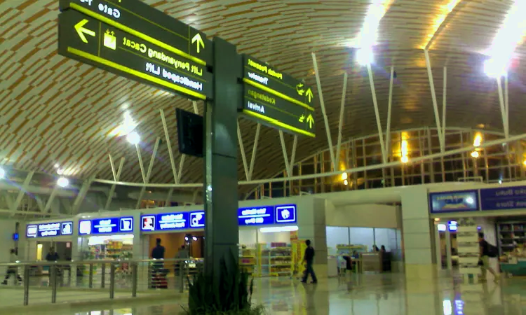 Aeroporto Internazionale Sultan Hasanuddin