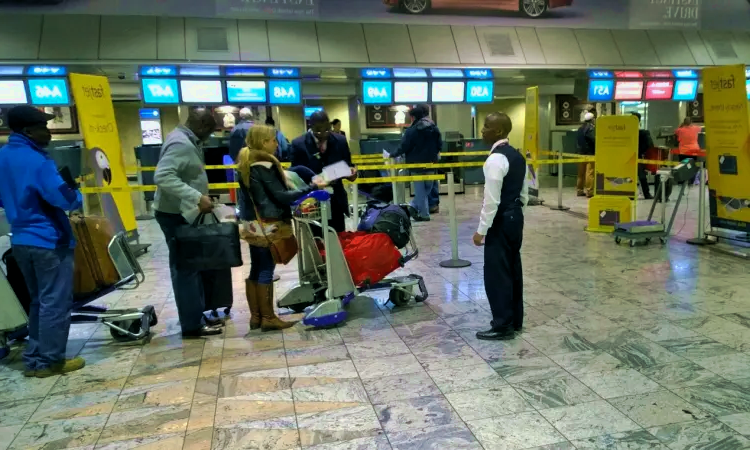 Aeroporto internazionale Abeid Amani Karume